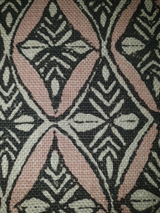 Custom Cushion Char/Pearl Pattern