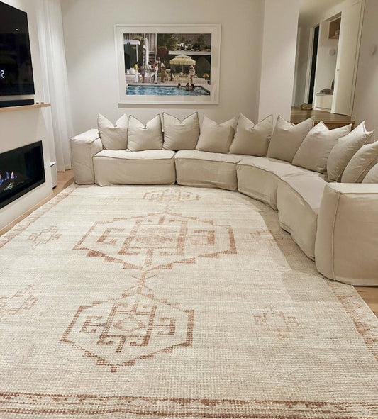 Lounge Room Interior Styling Ideas, Biggera Waters Bungalow Interiors