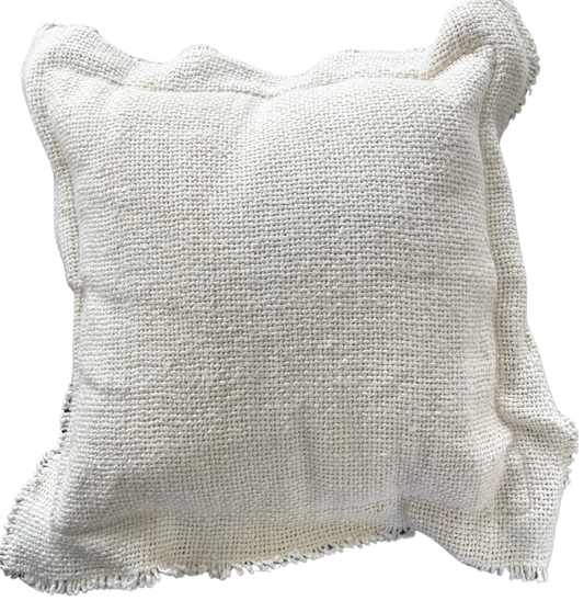 Linen 50x50 w 7 cm hand fringed edge