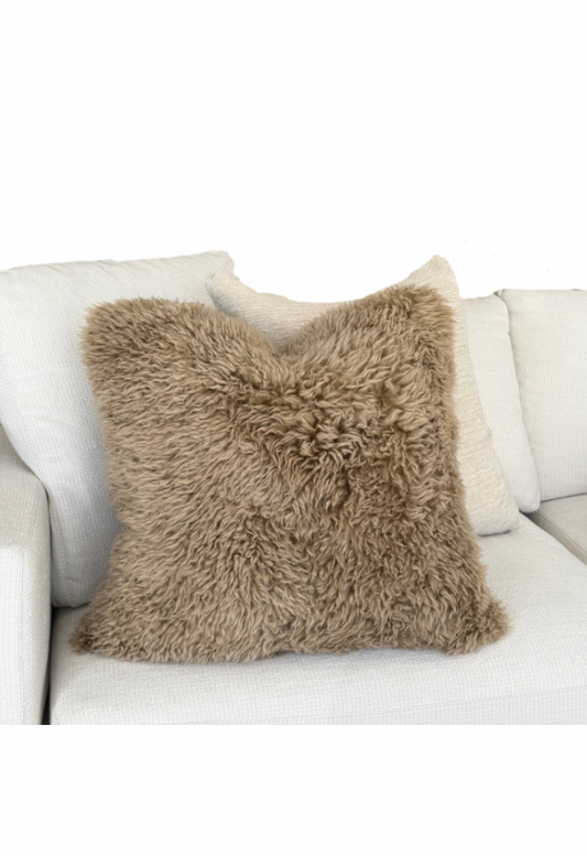 Straight Wool Cushion