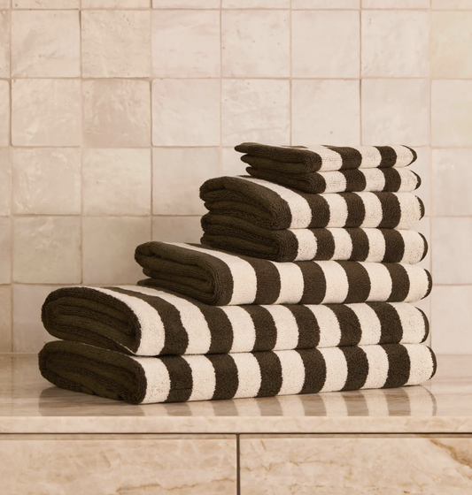 Raye Olive Bath Towels