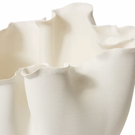 Nores Ivory Vase