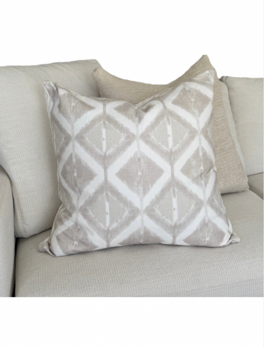 Alhambra Diamond Custom Cushion
