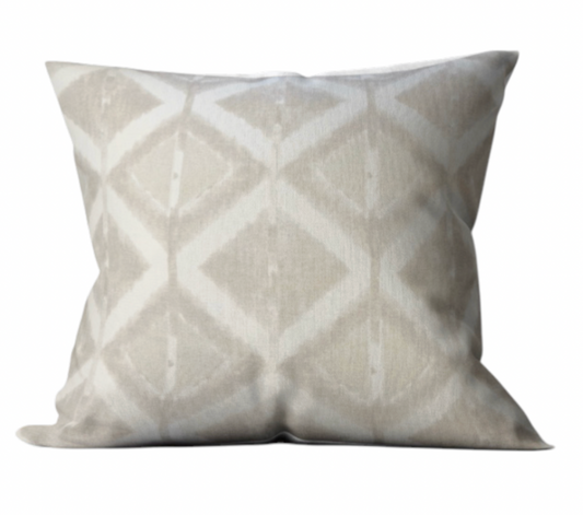 Alhambra Diamond Custom Cushion