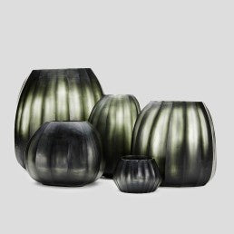 Aura Vases